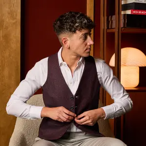 Finch Vest