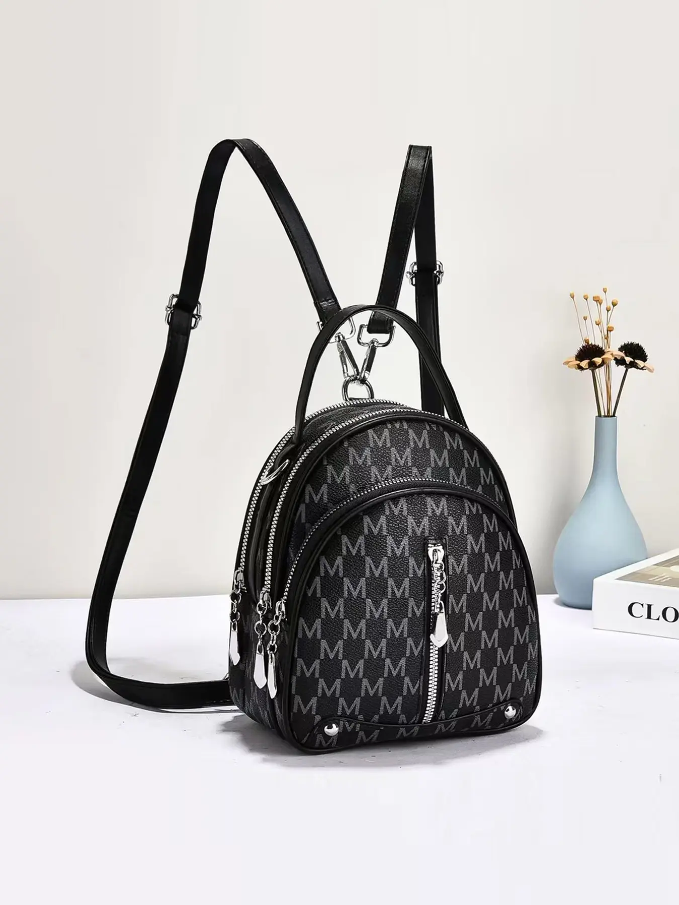 New Simple Women's Backpack Classic Elegant Fashion Trendy Backpack Durable Easy Carry Versatile Casual All-Seasons Large Capacity travel backpacks Suitable for Travel Shopping