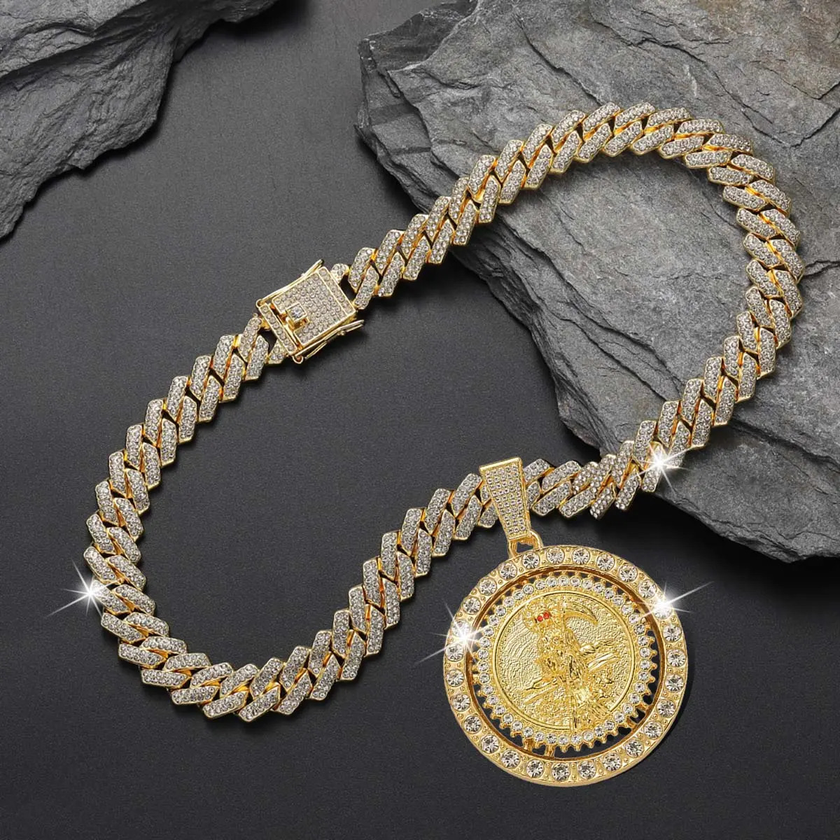 Iced Out Grim Reaper Pendant Necklace Cuban Link Chain Hip Hop Bling Rhinestone Jewelry for Men Women Miami Cuban Chain Fashionable Accessory Durable Fashion Accessory