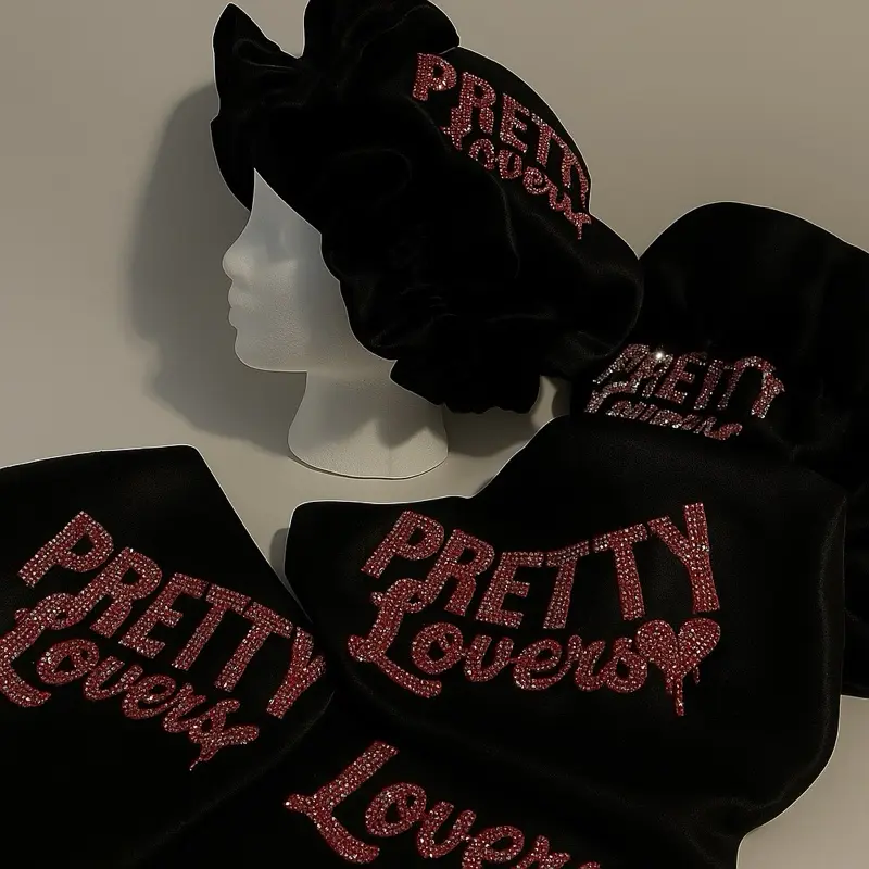 PrettyLuvers Bonnets
