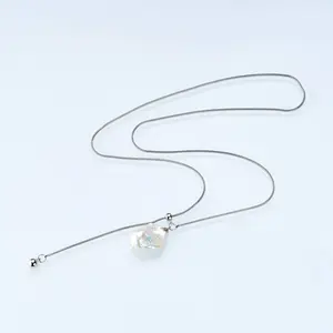 【Flash Sale】Freshwater Baroque Snake Bone Necklace