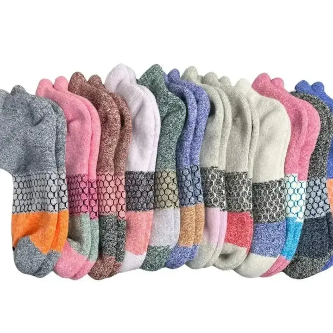 Honeycomb Cushioned Ankle Socks (4-Pack) –  Seamless Toe, Blister Tab -Warm & Cloud-Soft Cotton, Unisex Comfort for Men & Women, 3 Sizes (S/M/L), Multiple Colors Available