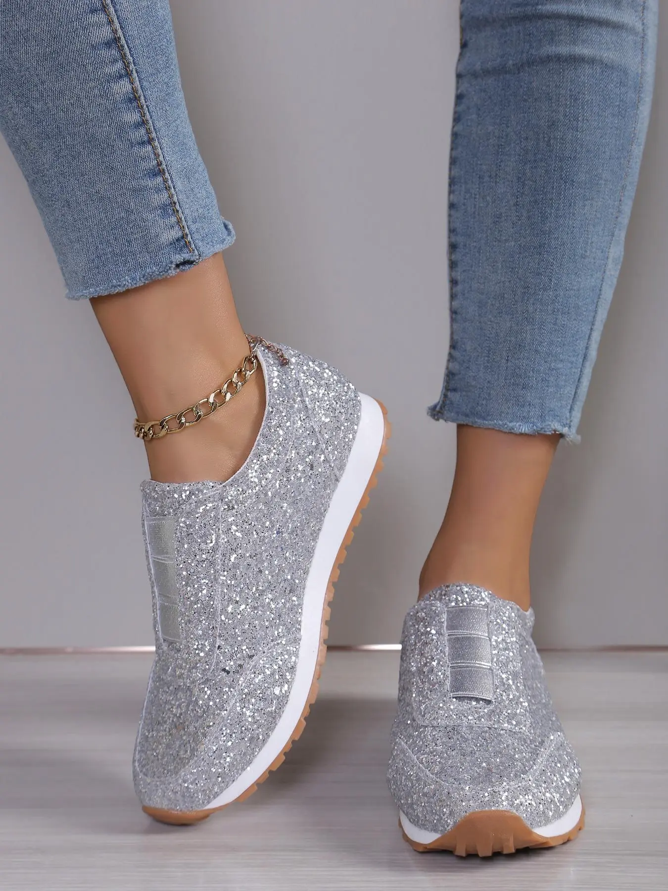 Women's Glitter Sequin Decorated Lace Up Low Top Sneakers, Casual Comfortable Breathable Sports Running Shoes Walking Shoes, All-match Basic Shoes for Daily Wear, Girl, Footwear, Leisure Shoes, Trendy Shoes