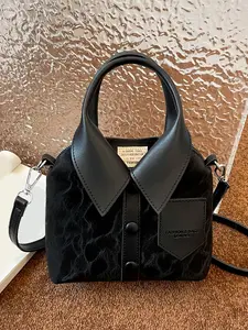 Compact and practical shirt bag, personalized and lightweight daily casual handbag, niche and stylish minimalist pocket crossbody bag, Crossbody Purse, Commuter Crossbody Bag, suitable for shopping, commuting, work