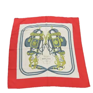 Pre-owned HERMÈS Silk Small Leather Goods Hermes Scarf Carré 90 Red Gold