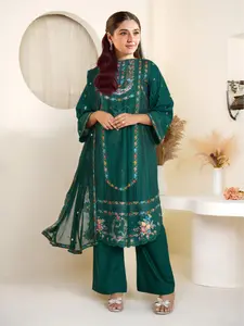 READY TO WEAR Women's 3-Piece Green Lawn Embroidered Salwar Suit - Ready-to-Wear Clothes, Detailed Embroidery, Subtle Elegance, Lady, Elegant