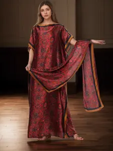 Hot selling Muslim Robe Satin Simulated Silk Malay Robe Hoodie