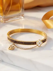 18K Light Luxury Temperament Flower Bracelet, High-End, Simple, and Individualistic Hand Bracelet, Fashionable Jewelry Accessory, Elegant Jewelry Bracelet #Jewelry/Stainless Steel/Fade-Resistant/Allergy-Free/Couples/Holidays/Parties/Ideal Gift