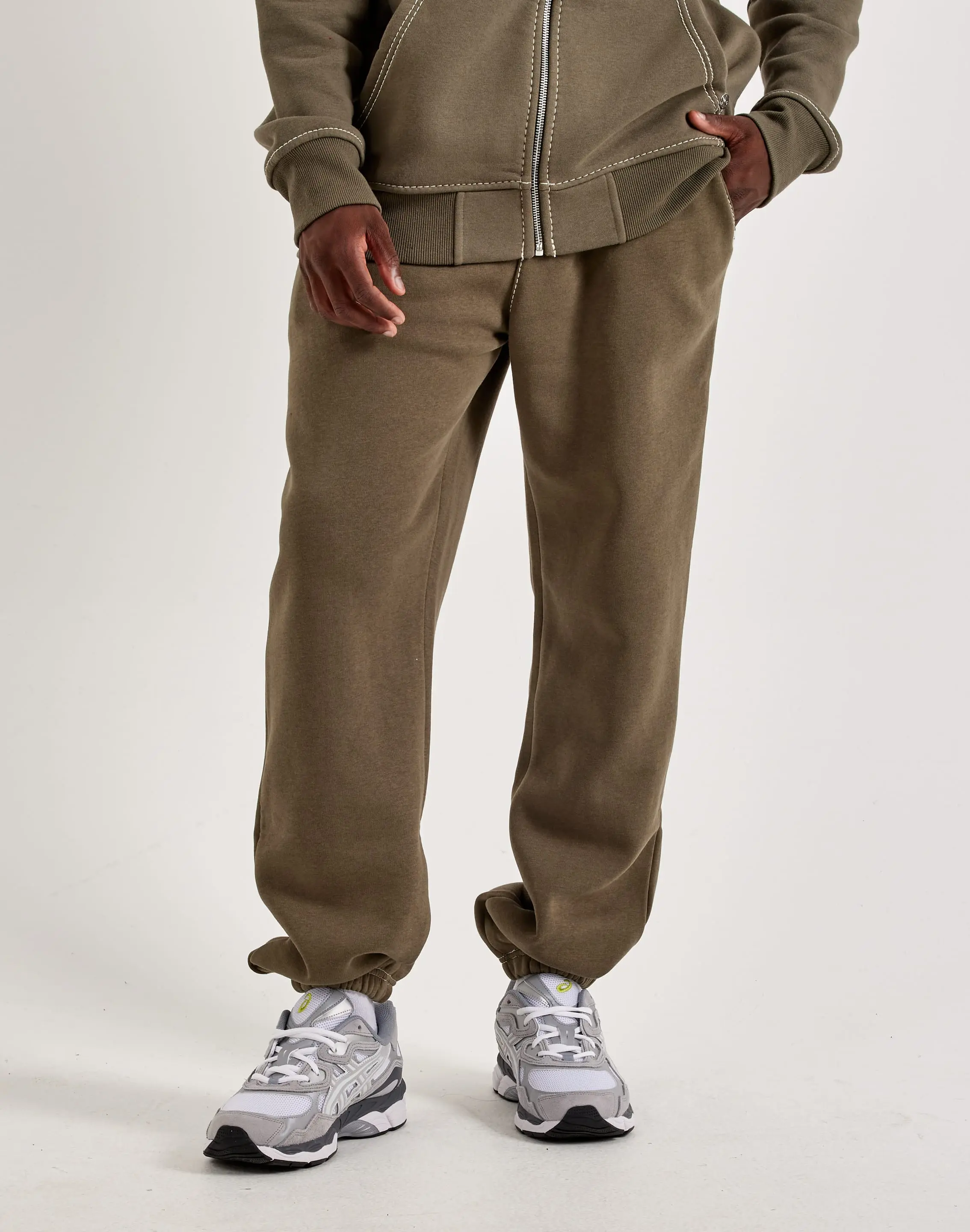 Mens True Religion Heritage Big-T Fleece Joggers