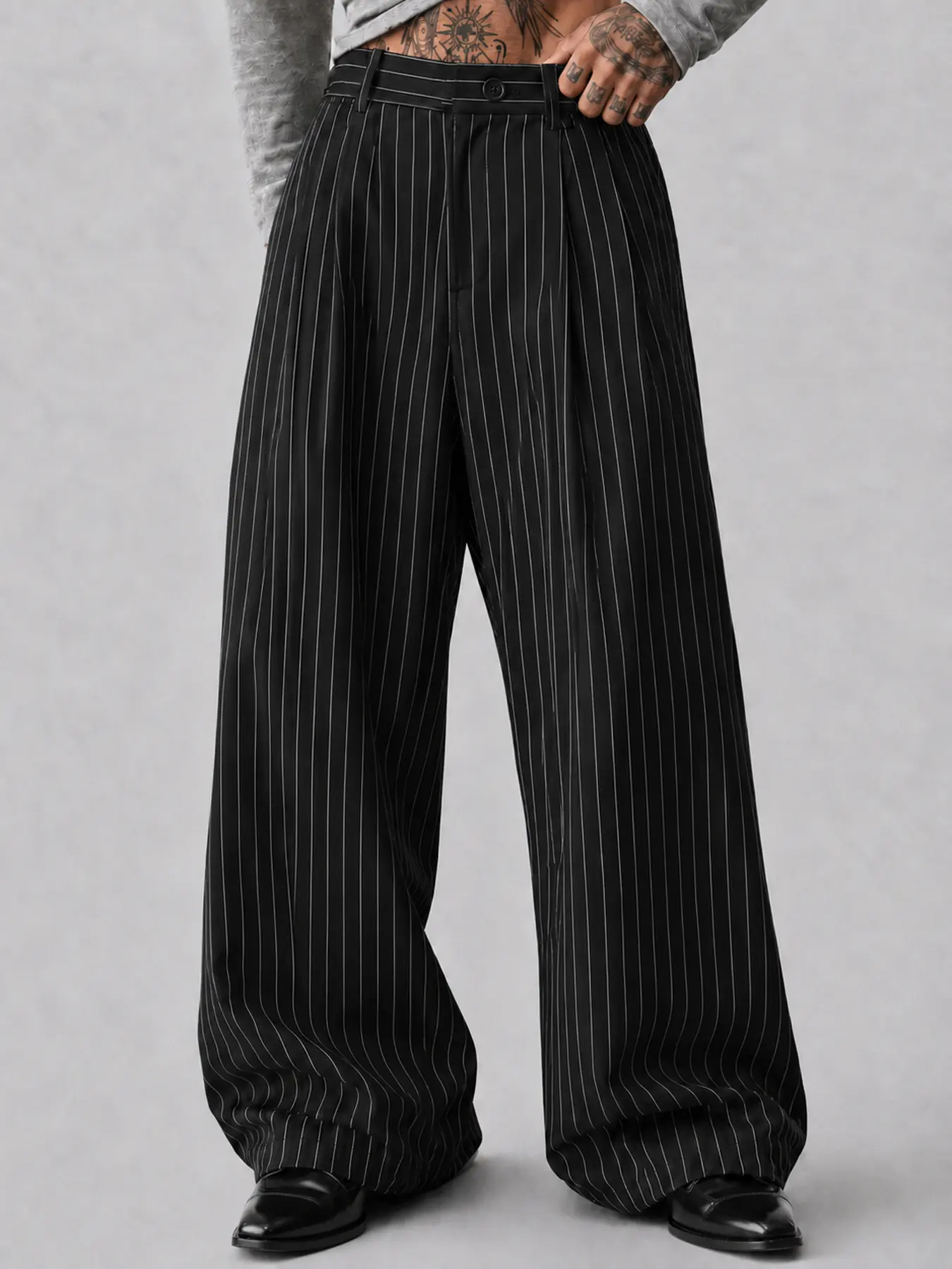 Men's Pinstripe Pleated-Leg Striped Pants - Polyester Blend, Roomy Fit Straight-Leg, Structured Waist, Side Pockets, Machine Wash for Polished Back-to-Campus Look, Pleated Legs