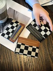 Chic Checkerboard Card Holder for Women, Credit Card Holder, Casual Card Holder, Slim Lightweight Design with Multiple Card Slots, Anti-Magnetic Wallet for Modern Style, Fashionable Card Holder