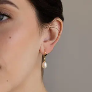 Dangling Pearl Diamond Earrings