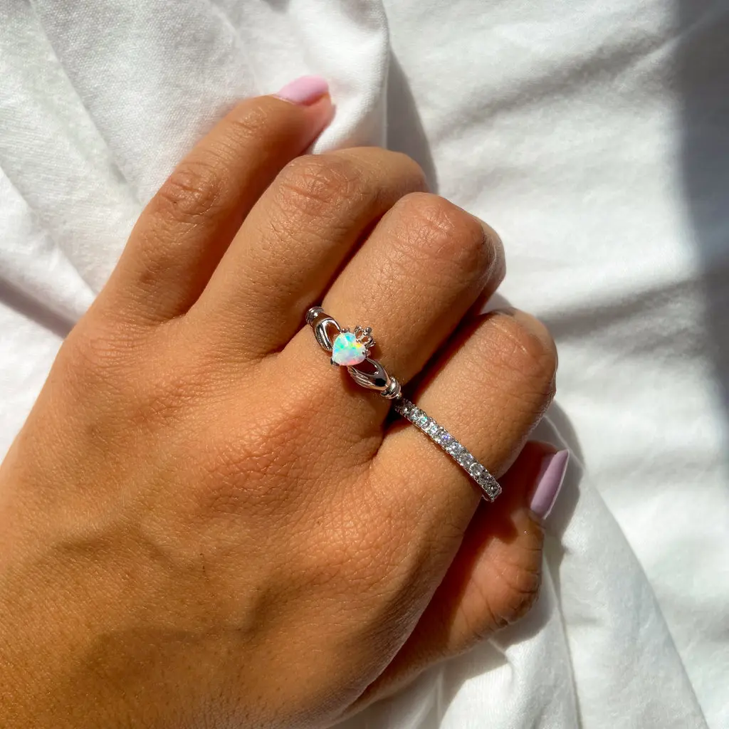 Women's Vintage 925 Sterling Silver Claddagh Ring - Lab Created Heart-Shaped Iridescent Opal Stone, Hypoallergenic, Tarnish-Resistant, Captivating Iridescent Colors, Adults' Engagement/Birthday Jewelry (Sizes 5-9)