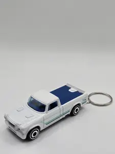 1:64 Diecast Pocket Wheels Key Chain '63 Studebaker White Brand New