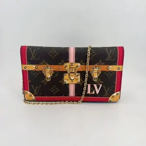 Pre-owned Louis Vuitton canvas Shoulder Bags Monogram Trunk Wallet On Chain