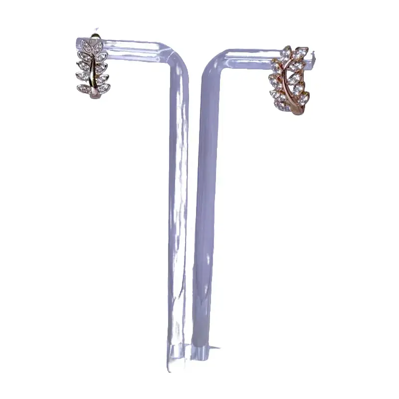 Argollas estilo hoja con sirconias blancas