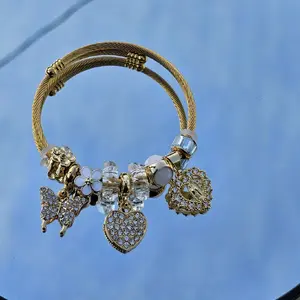 Virgen white heart charm bracelet