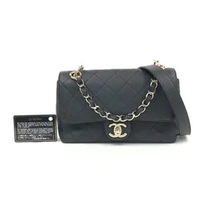 Pre-owned CHANEL Leather Shoulder Bags 8.27'' 2020 R5169 Shoulder Bag C1368715463 0407 T3 Mia