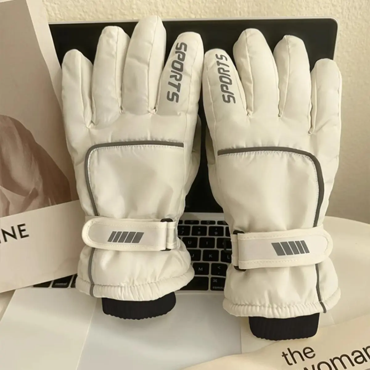 Women's Adult Female 1-Size Ski Gloves, Waterproof Windproof Polyester, Fleece-Lined, Non-Slip, Adjustable Strap, Drawstring, Thermal Touchscreen Gloves for Skiing, Horseback Riding, Thermal Wear, Durable, Adults, One Size