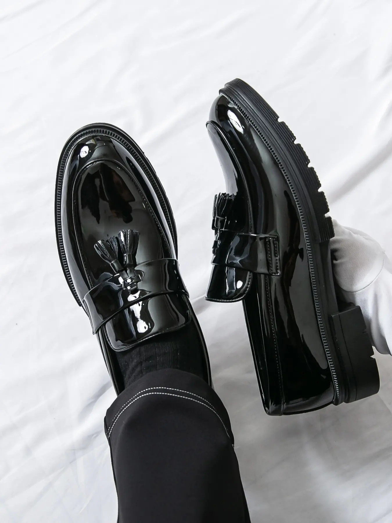 Men's Classic Fashion Loafers, Business Style Loafers, Shiny Tassel Business Party Shoes, Office Shoes, Stylish Formal Wear, Comfortable Casual Footwear for Men