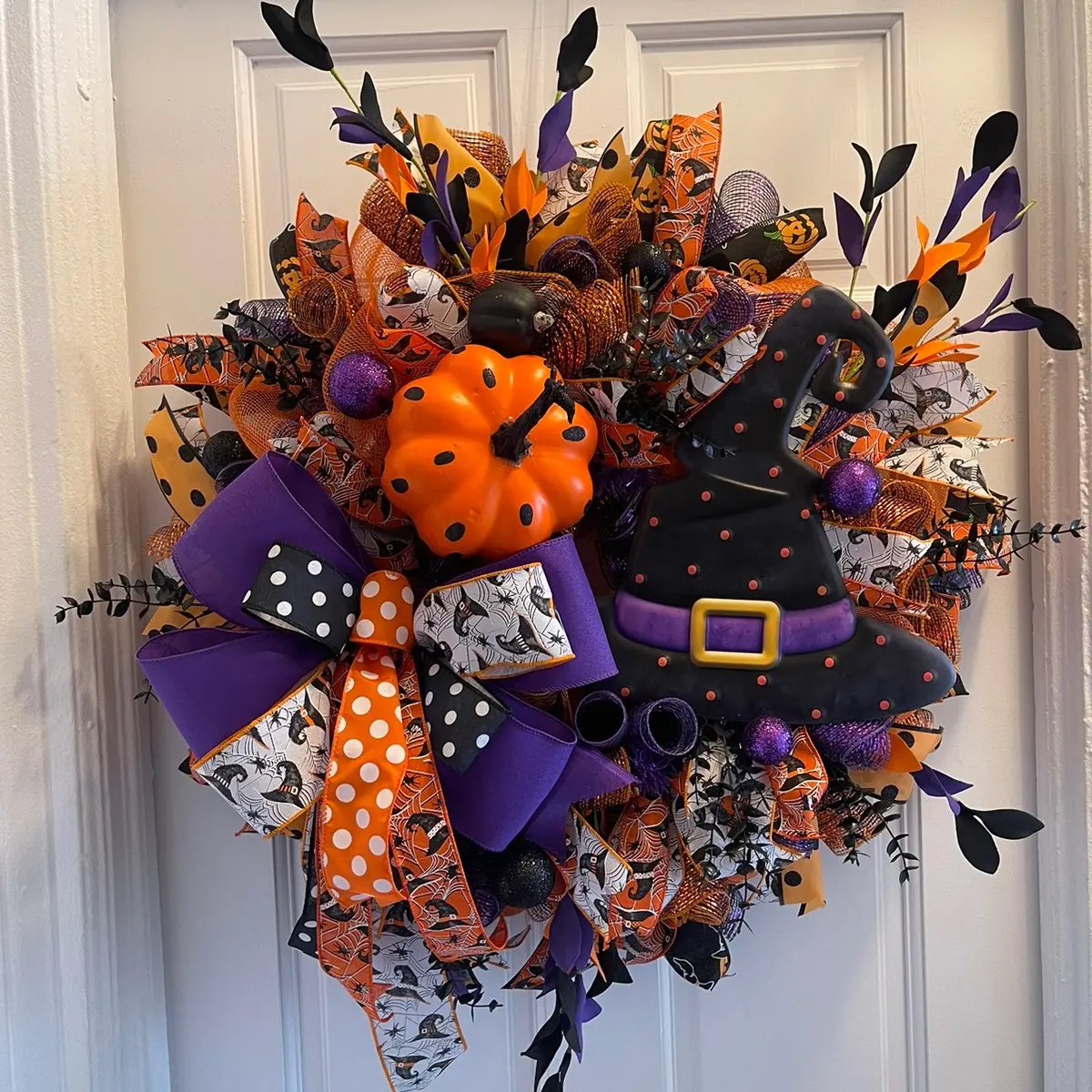 Halloween wreath, Pumpkin Halloween  Wreath, Witch Hat Wreath, Witch Hat Halloween Wreath, Door Wreath