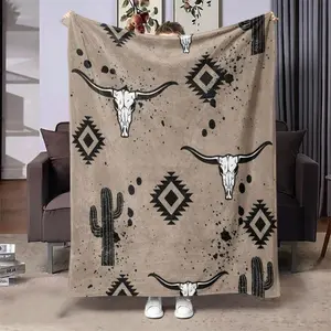 Western Desert Cactus & Bull Head Pattern Blanket, Cow Print Blanket, Soft Throw Blanket, Air-conditioned Room Blanket, Warm Nap Blanket for Home Office Travel Camping