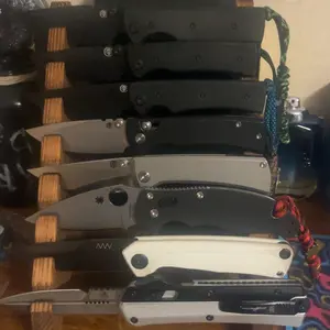 Wooden Knife Display Rack for Fixed Blade Series, Single Assembly Design, Holds Up to 8 Knives, Storage and Show Case Combined, Knifeholder