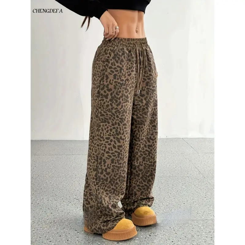 CHENGDEFA Women's Leopard Baggy Wide Leg Sweatpants Drawstring High Waisted Cheetah Print Lounge Barrel Trousers with Pockets Bottoms Womenswear