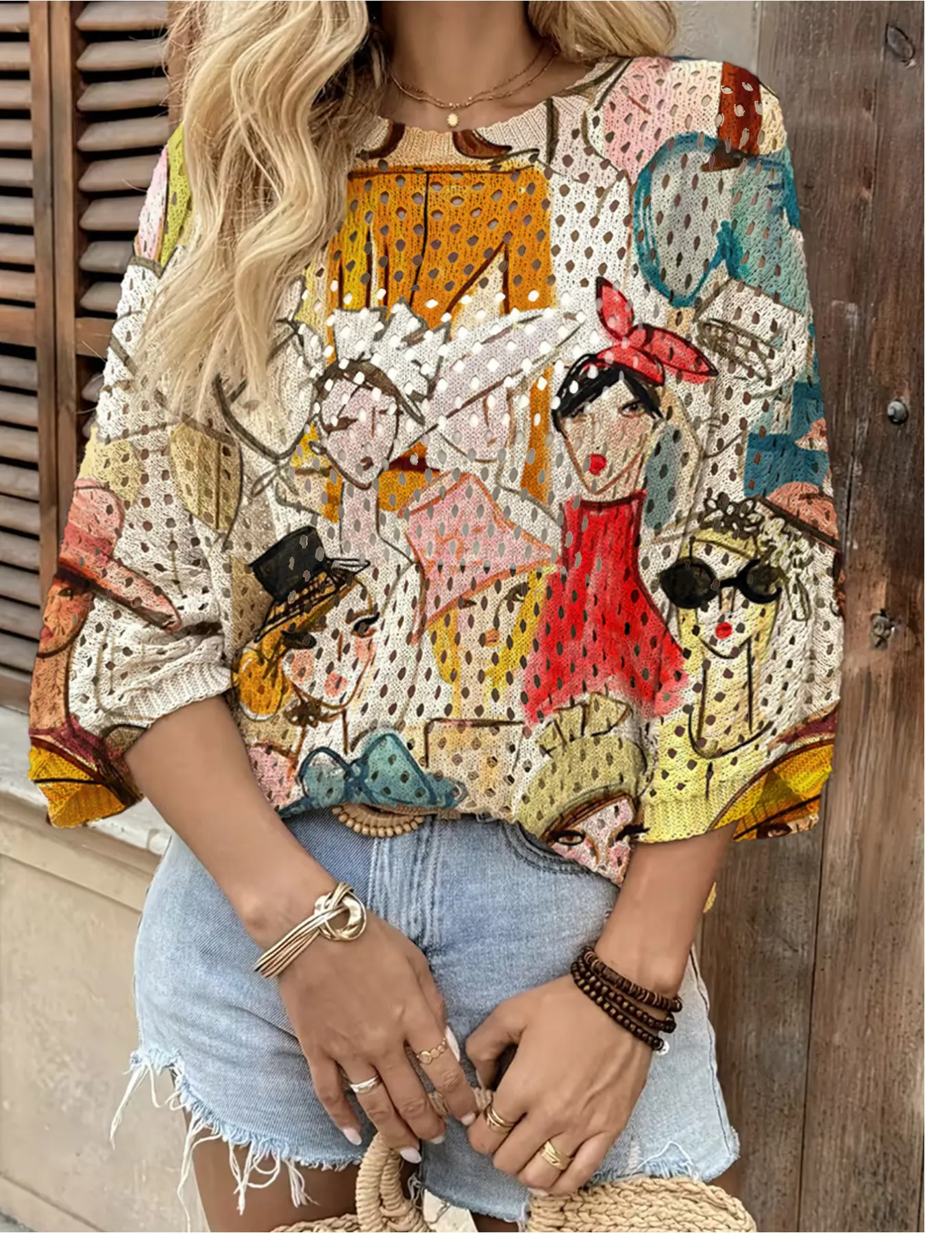Spring and summer, Boho loose batwing, round neck hollow-out loose bat blouse, color matching characters printed ladies knit blouse, Casual batwing sleeve, casual commuting, Bohemian holiday seaside blouse, Blouse Shirt