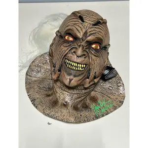 Jonathan Breck Autographed Jeepers Creepers Mask