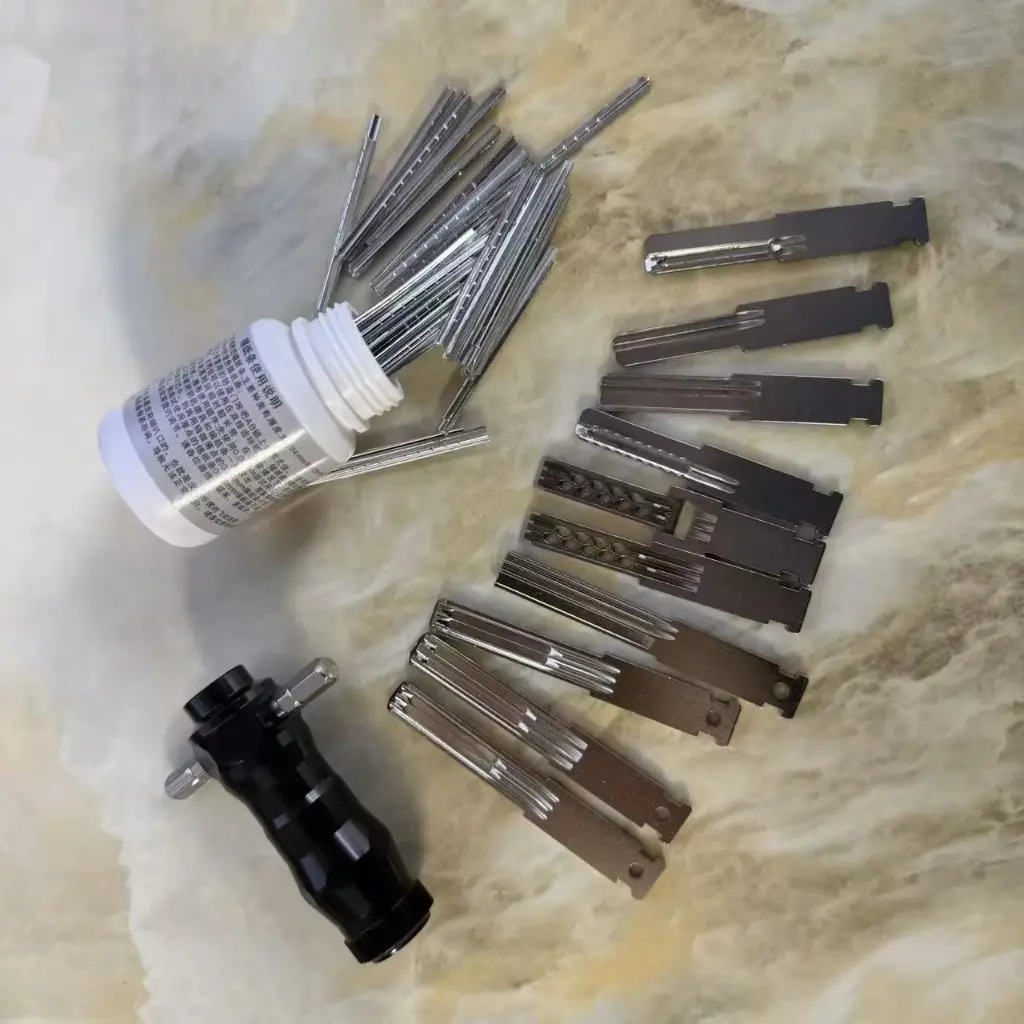 9in1 Multifunctional Furniture Repair Tool Kit with Screwdriver, 100 Tin Foil Strips