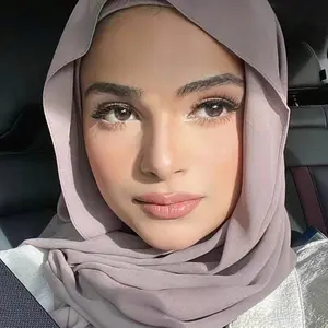 Luxury Chiffon Hijab – Soft Lightweight Breathable Scarf for Women