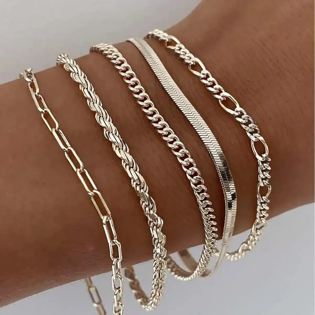 Women's Silvery 5-Piece Adjustable Fashion Bracelets Set - Female Costume Jewelry with Multilayered Look, Stackable Charm, Paperclip Chain, Cuban Link, Geometric Design, Waterproof for Daily Wear, Pretty Bracelet