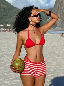 New Split Bikini Three-Piece Set, Bright Triangle Top + Striped Knit Shorts, Sexy Retro Style, Beachwear for All Seasons, Stripe Bikini Bottom, Halter Bikinis Set