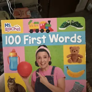 100 First Words (Ms. Rachel) -- MS Rachel - Board Book