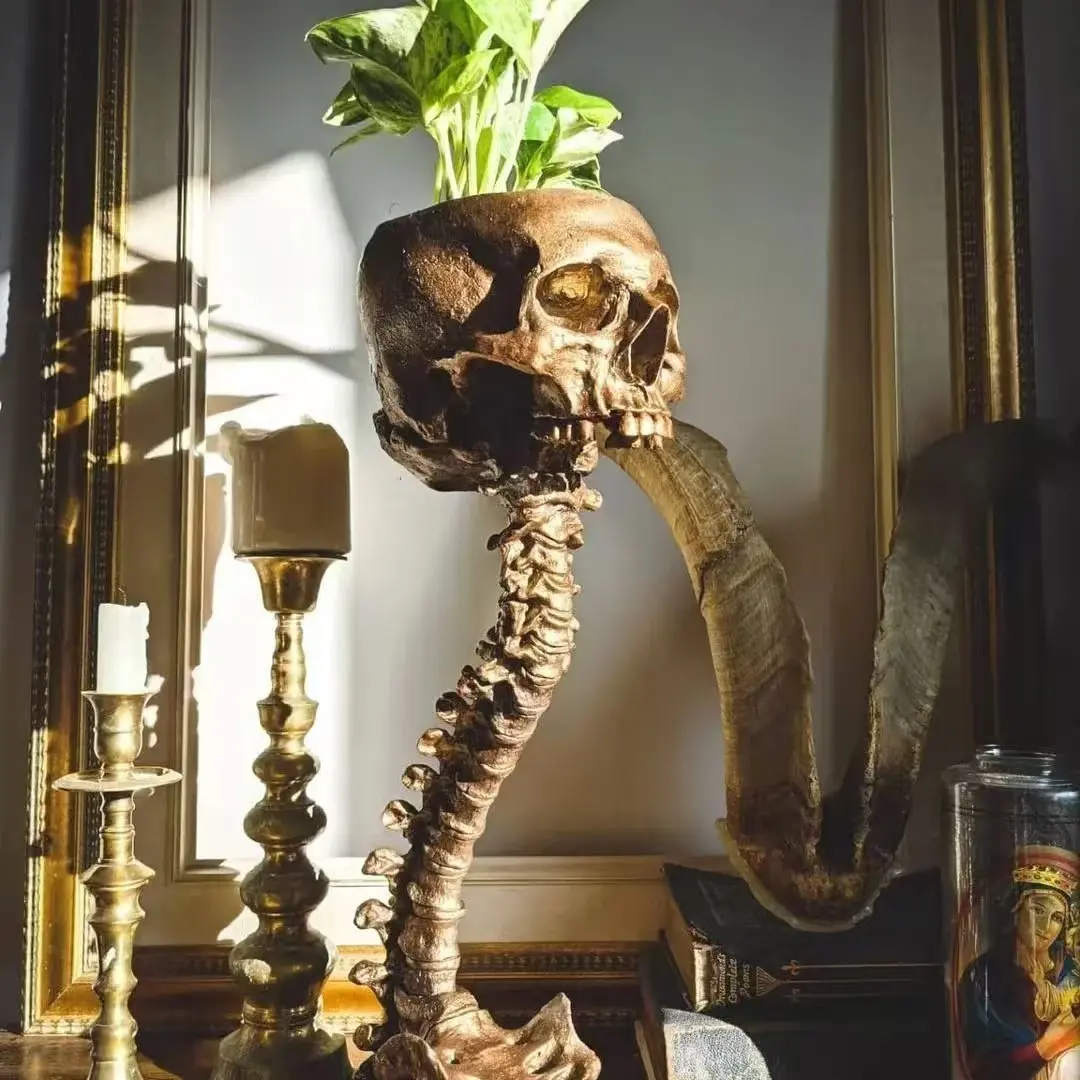 Unique Skeleton Spine Skull Planter, Tall Gothic Centerpiece Vase for Indoor Plants, Spooky Room Aesthetic, Decorative Plant Container, Home Decor Vase