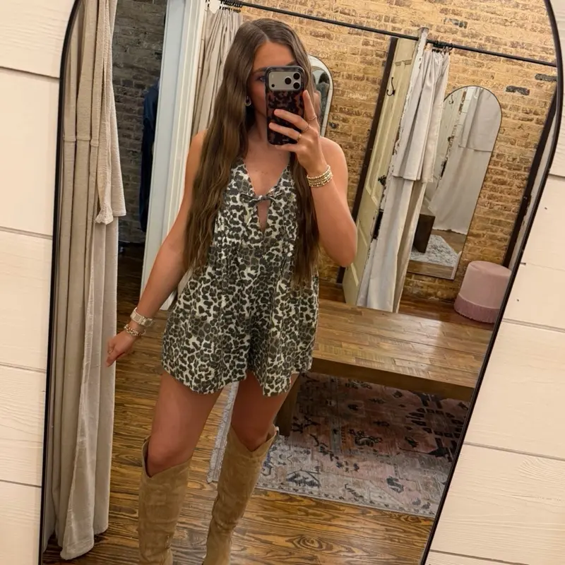 Sleeveless Printed Romper Leopard - Leopard Romper - Western Wear - Country Music Concert Outfit Inspiration - Nashville Outfit