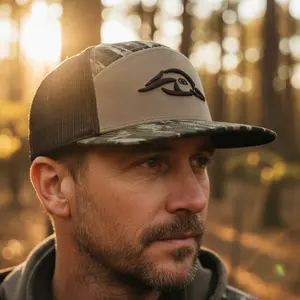 Realtree Original 7-Panel Duck Logo Cotton Snapback Hat, Adjustable Outdoor Dad Hat, Premium Cap with Adaptable Fit, Outdoor Dad Hats