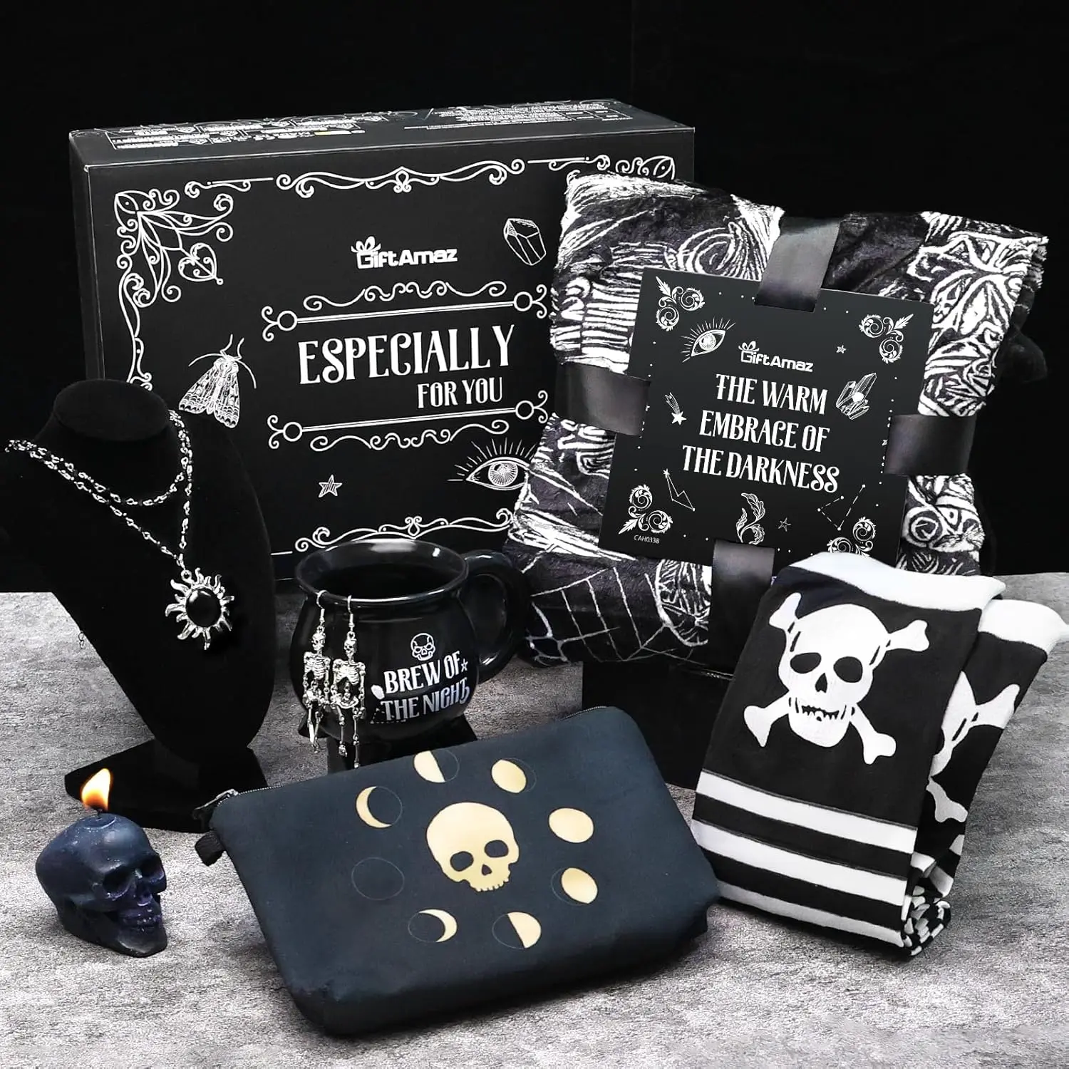 Cozy Fall Gifts Gothic Gifts for Women, Witchy Gifts, Goth Horror Themed Gift, Spooky Gifts Basket with Gothic Coffee Mug, Spooky Blanket, Ghost Skull Graduation Gifts Basket for Her Women Teens Girl Friend