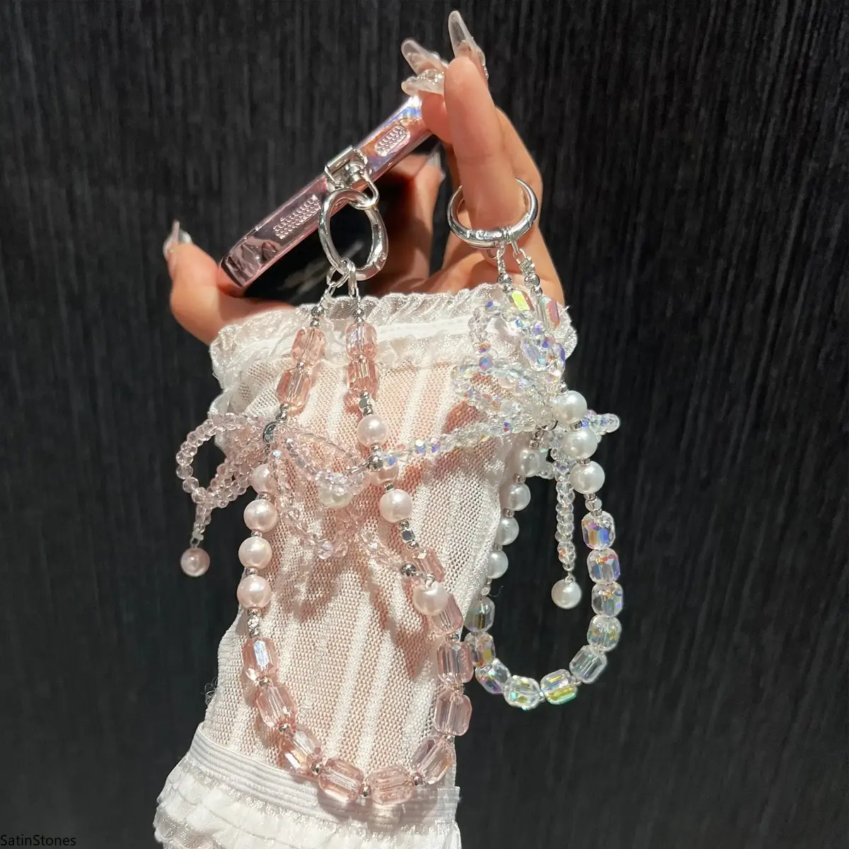 Handmade Crystal Beaded Phone Lanyard for Women, Stylish Wrist Strap with Bow, Durable Anti-Theft Tether Tab for Smartphone, Phone Accessories, Cellphone, Crystal Beads, Cute Keychains, Outdoors, Traveling, Commute, Nickel-Free, Beaded String Keychains