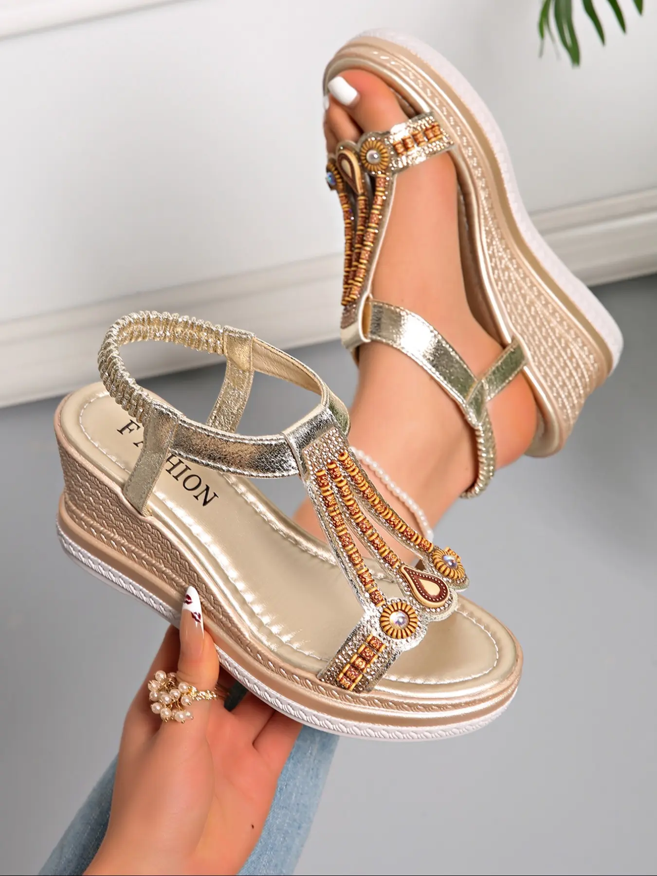 Boho Beaded Women's Wedge Sandals, Vintage Ethnic T-Strap Design, Thick Sole Heel, Comfortable and Versatile, Perfect for Vacation and Leisure