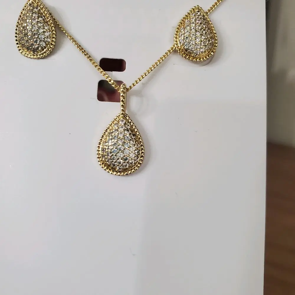 Elegant 4-Piece Matching Jewelry Set, Teardrop-Shaped with Cubic Zirconias, Necklace + Bracelet, Date Gift for Girlfriend, Jewelry for Girlfriend