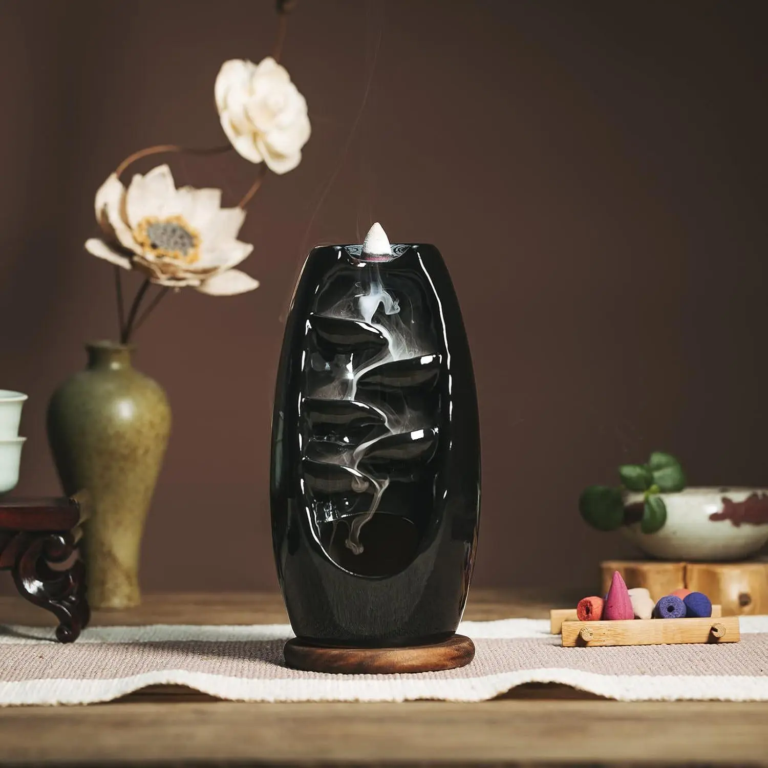 Waterfall Backflow Incense Burner 1 Count Creative Resin Incense Burner Aromatherapy Lavender Scent Diffuser Home Fragrances, Desktop Decoration for Tea Room Office Living Room