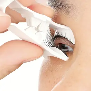 Dense Quantum Magnetic False Eyelashes, Long-Lasting And Non-Falling, Comes with a Pair of Upgraded White eyelash curler. Makeup Cosmetic