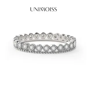 UniMoiss Eternity Love Band Ring Silver-Plated Round Cut VVS Moissanite Ring Jewelry Perfect Birthday Engagement Wedding Anniversary Christmas Valentine's Day Gift