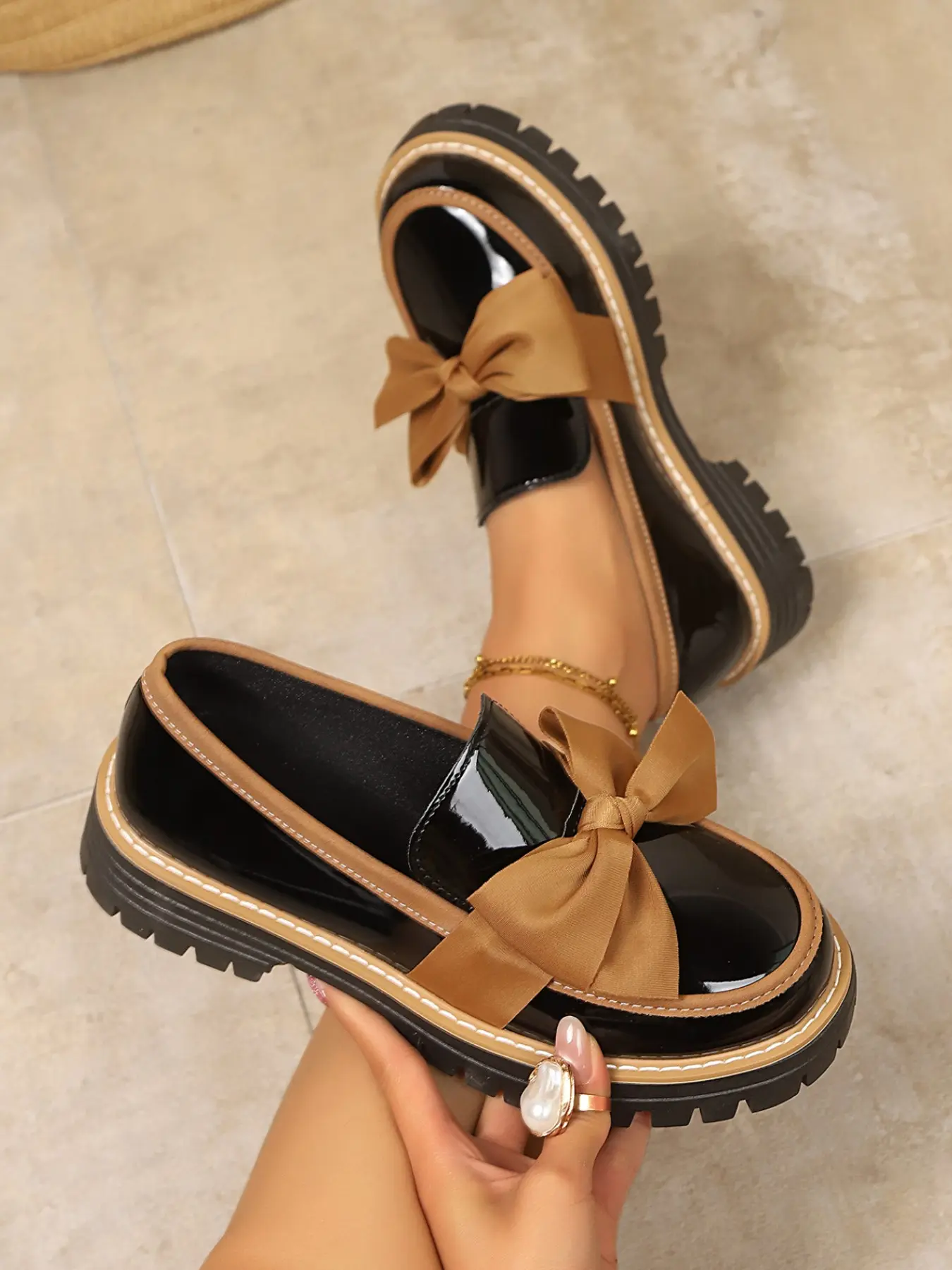 Women's Solid Color Thick Sole Flatform Loafers, Chunky Platform Loafers, Comfortable and Versatile High-Quality Shoes, Glossy Finish, Large Bow Design, Campus Style
