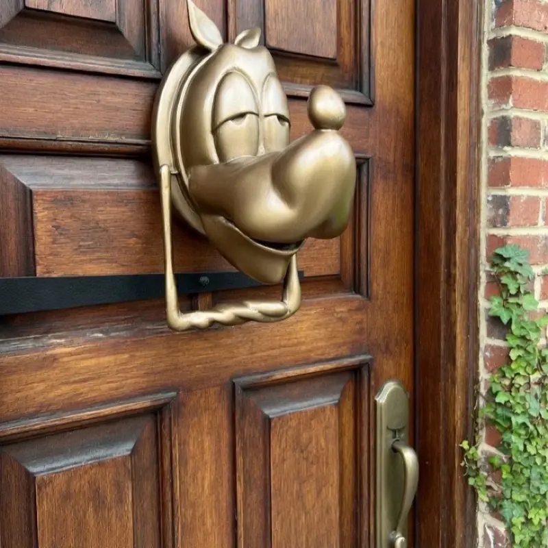 Christmas Holiday Door Knocker
