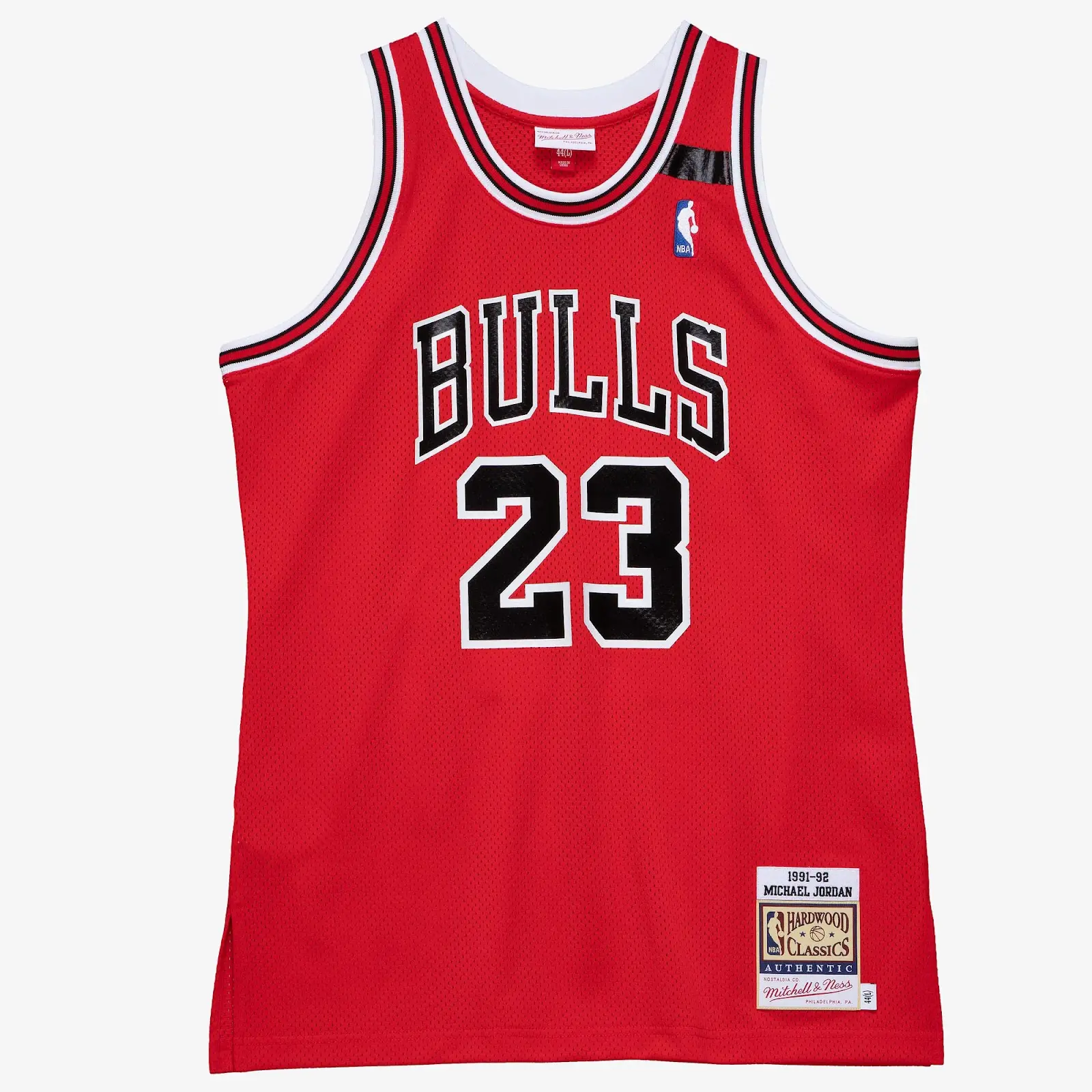 Michael Jordan Chicago Bulls 1991-92 Red Authentic Jersey - Mitchell & Ness NBA Throwback, 90s Retro Basketball Jersey