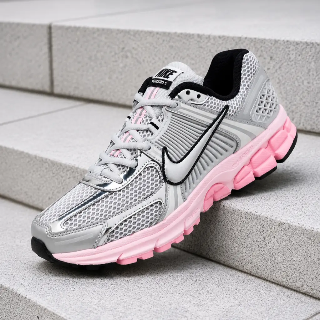 Nike Zoom Vomero 5 Photon Dust Pink Foam HF1877-001 Women's Fashion Sneaker New