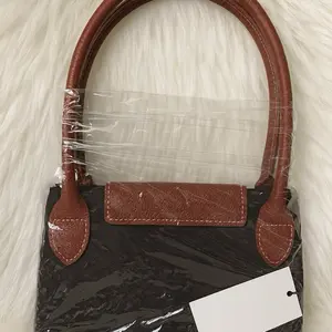 LuxeCarry Classic Tote